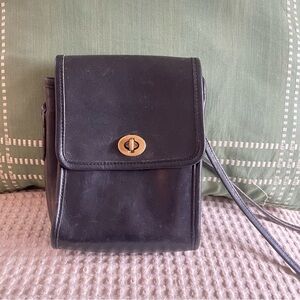 Vintage Coach Scooter black crossbody bag 1980s/early 90s no hang tag